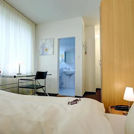 Balegra Contactless Self Check-in Hotel 3*